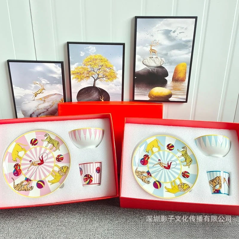 

Hotel Table Setting Four Piece Tableware Set Plates Bowls Teacups and Spoons Ideal for Restaurant Club and Private Room Use