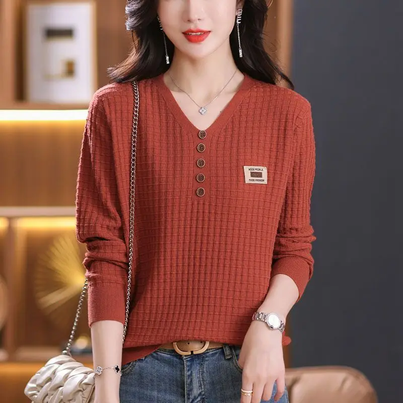 Korean Version Women\'s 2024 New Spliced Pullover V-neck Button Fashion Solid Color Versatile Loose Long Sleeved Knitted Tops