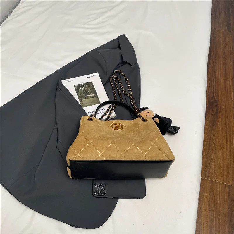 ‌ 세련된 핸드백-레트로 대용량 메신저 백, 스웨이드 마름모 체인 디자인, 조절 가능한 스트랩, 직장 및 여행용 캐주얼 지갑 ‌