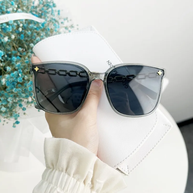 New Square Fashion Sunglasses Woman Vintage Luxury Brand Designer Black Glasses Sun Glasses For female UV400 Eyewear
