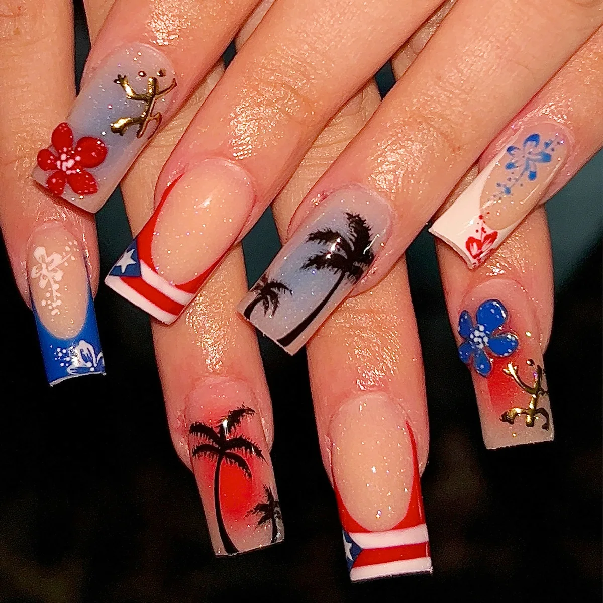 

24PCS Y2k Beach Square Press on Nail with Glue 3D Summer Flower Star Stripes French False Nail for Spice Girls Wearable Manicure