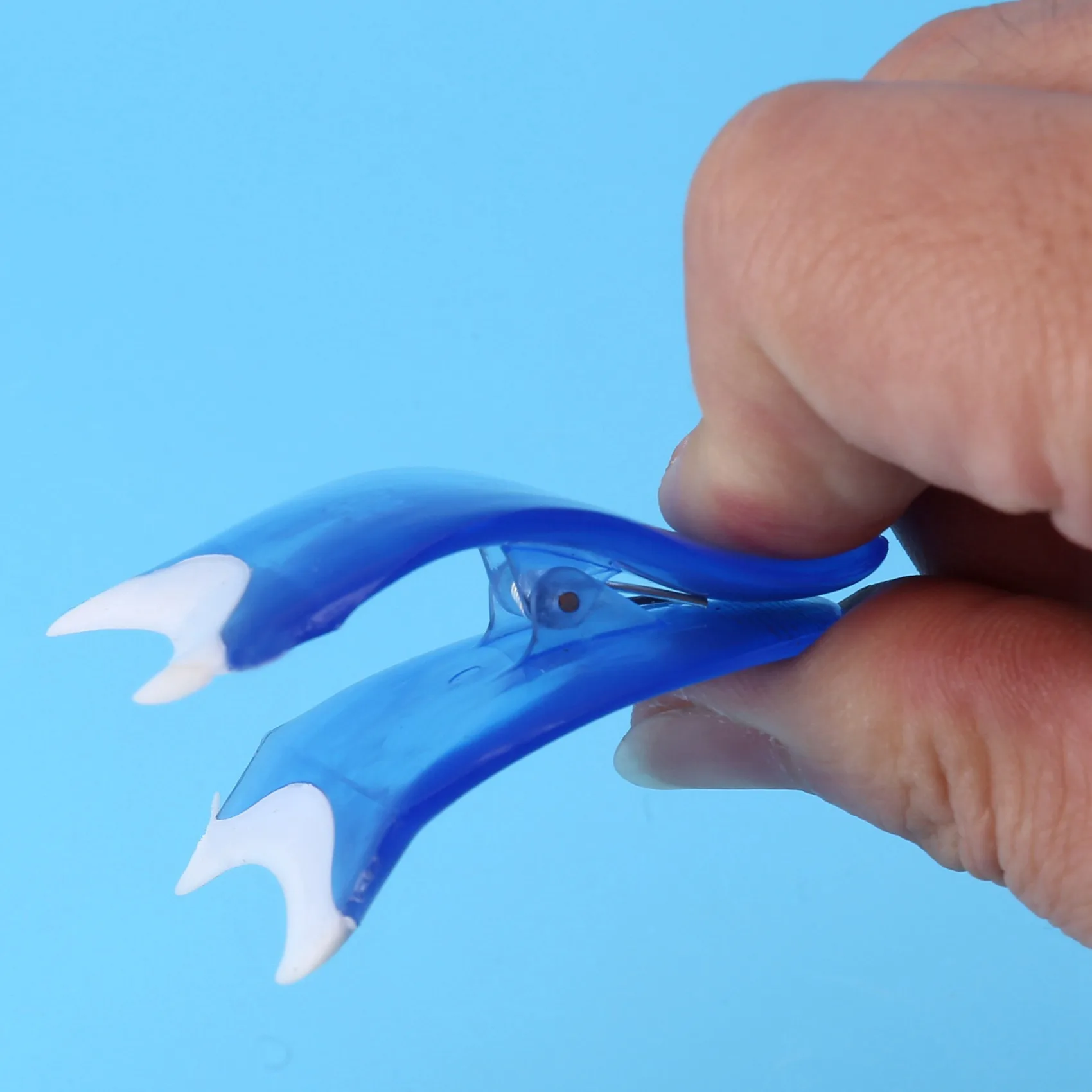 AA05 3X Beauty False Fake Eyelash Glue Applicator & Clip