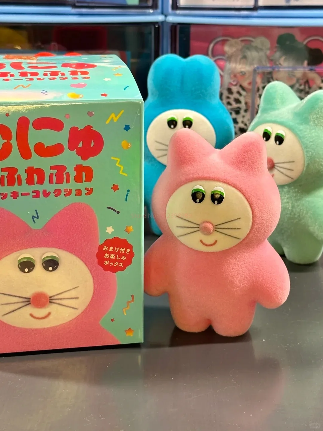 Disponibile Kenelephant Baffi originali Coniglietto Topo Floccato Peluche Action Figure Ornamenti Collezione Decorazione Modello Regali