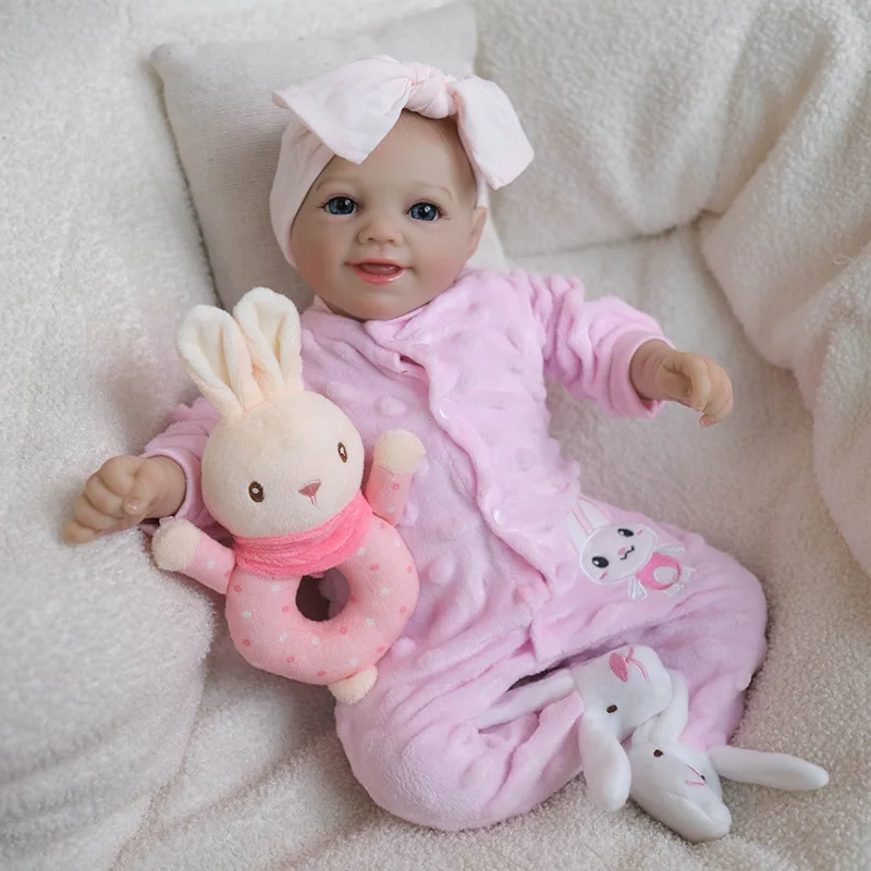 48 cm peluche souriante Bebe Reborn poupée avec cheveux peints corps en tissu doux de haute qualité peint avec des veines visibles Reborn poupée