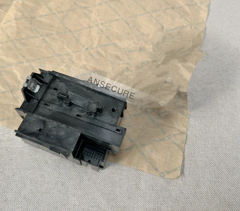Ignition Start switch Sender Unit Module Mounting For VW Passat B6 CC 3C0905843AC 3C0905843R