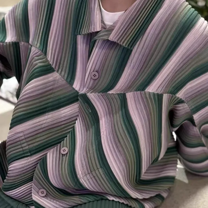 

Miyake Pleated Men’s Stand Collar Jacket Long Sleeve Casual Loose Fit Retro Style Outerwear Japanese Fashion Spring Autumn Coat