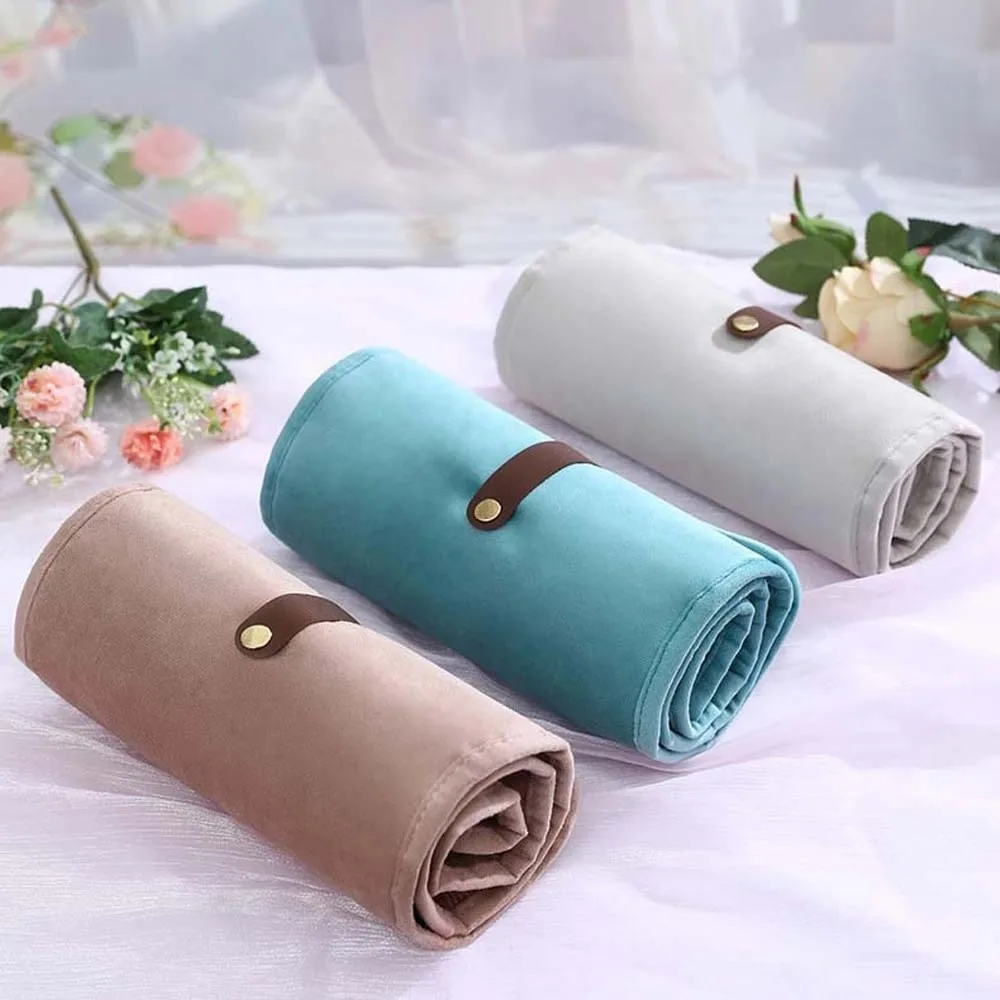 

Многофункциональный органайзер для украшений из фланели с несколькими карманами, компактная сумка для хранения украшений из ПВХ, большая вместимость, однотонная.