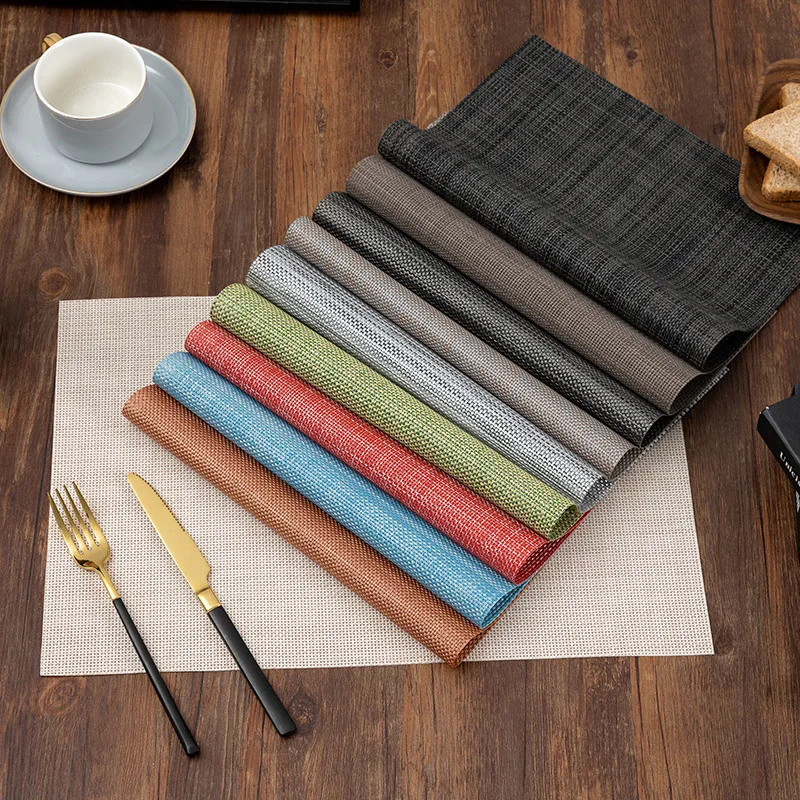 Washable Table Placemats Set of 4, 30x45cm Non-slip Heat Insulation Woven Place Mats Vinyl for Kitchen Dinning Restaurant Table