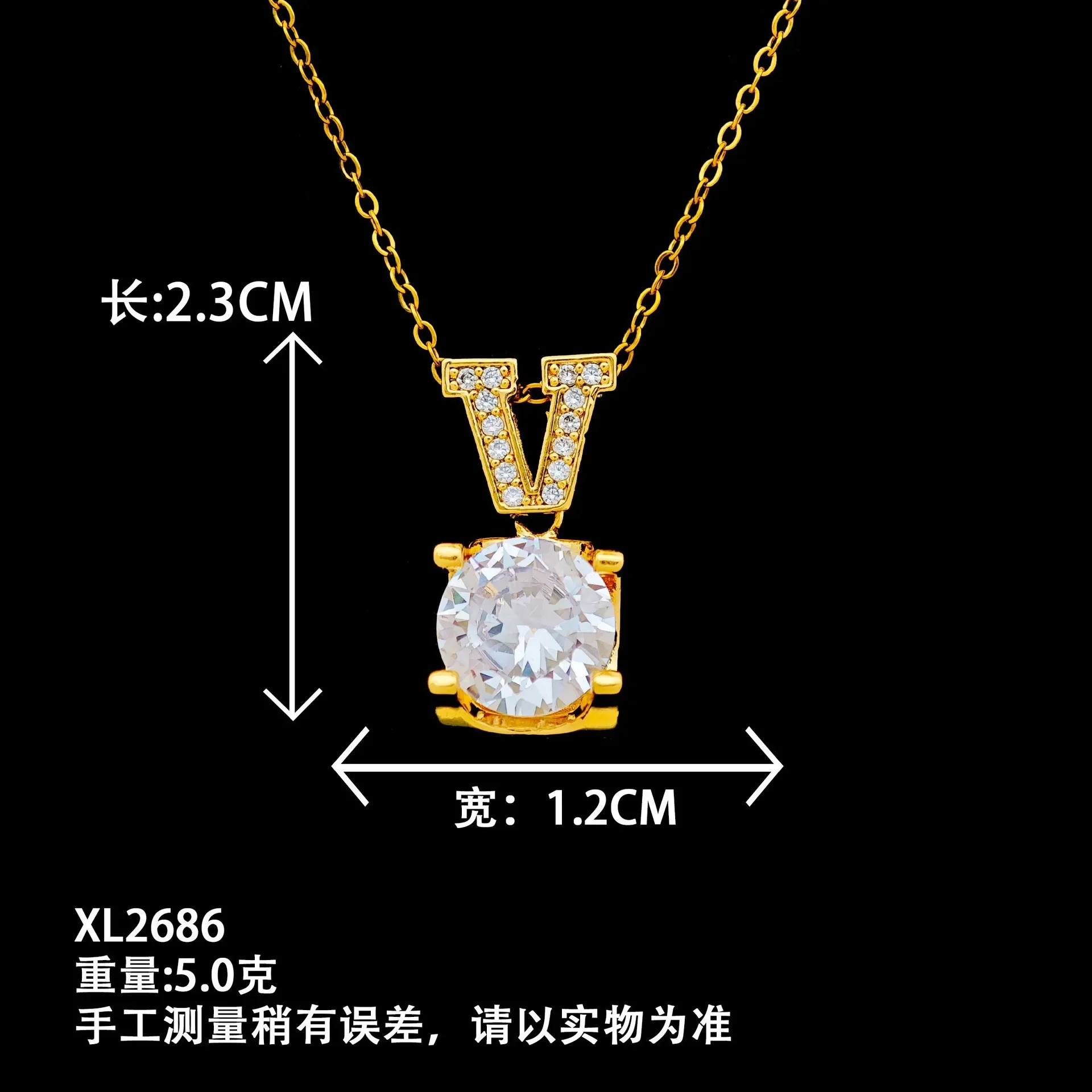 

The collarbone chain is light, luxurious and will not fade. Titanium steel pendant necklaces are suitable for women to wear.