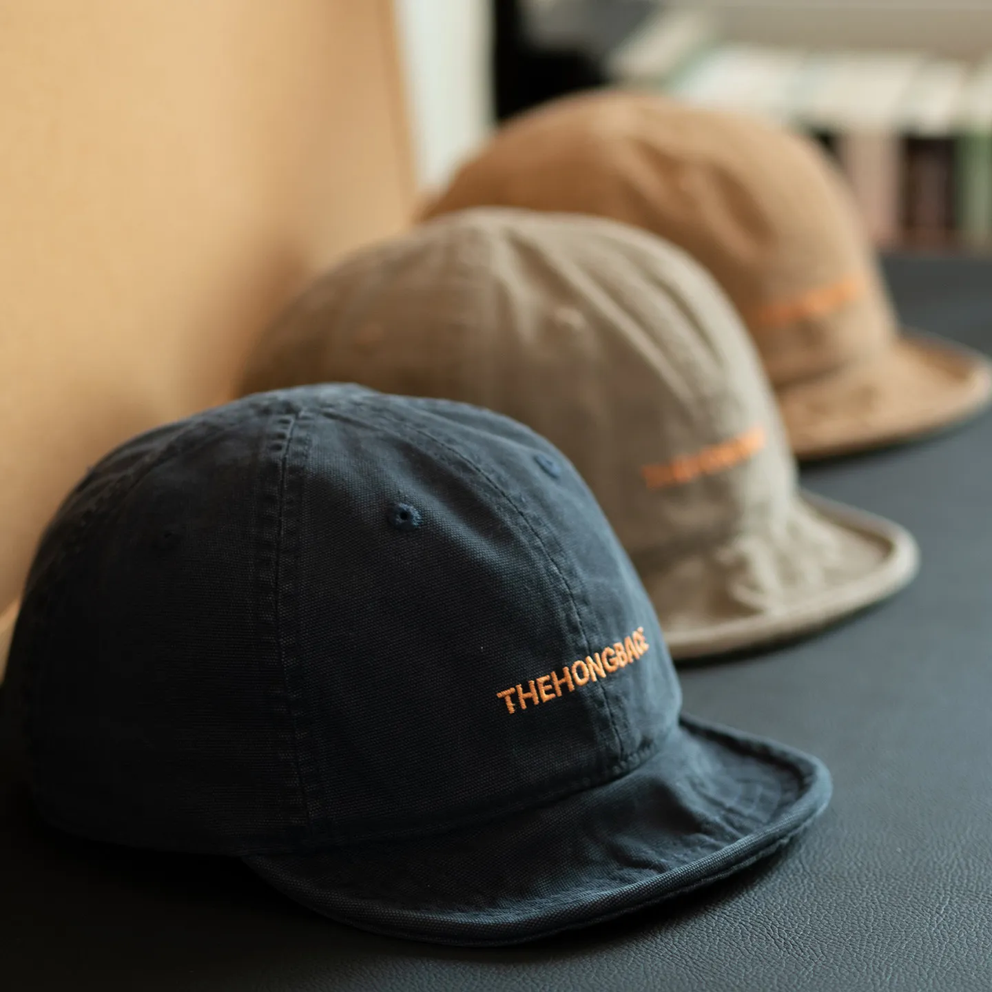 retro-washed-canvas-flat-brim-baseball-cap-unisex-short-tapered-duckbill-cap-soft-cotton-headwear-for-men-and-women