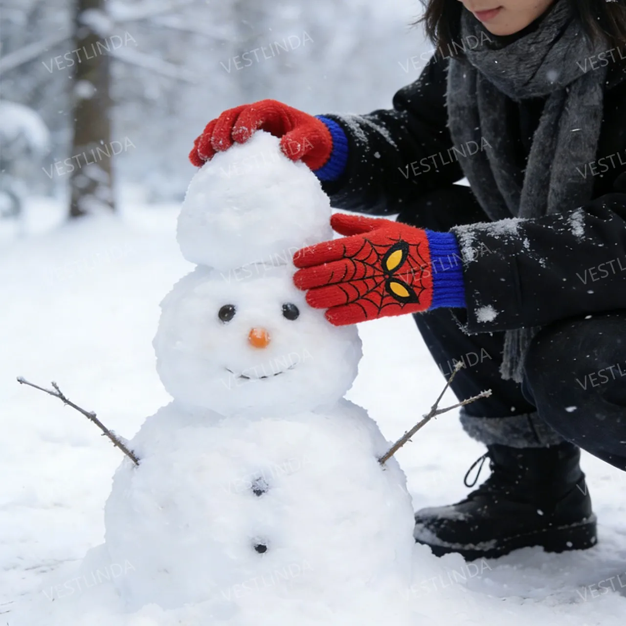 New Winter Soft Warm Knitted Spiderman Gloves Cartoon Design Full-finger Gloves For Daily Wear Christmas Gift Warm Outdoors Boys - view 4