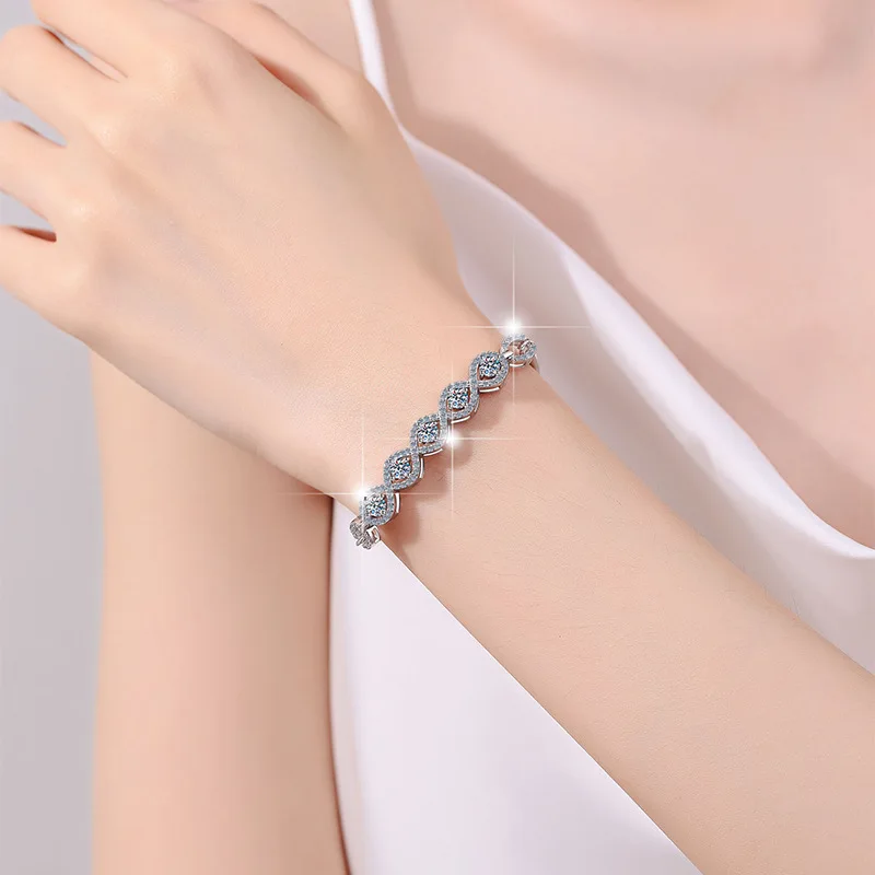 PULSERA con dije de moissanita extraña de plata S925 de 0,3 quilates, moda para mujer, caja de regalo elegante versátil con incrustaciones TRIPLE PREMIUM GRA CERTIFIED