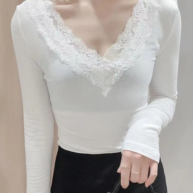 Autumn and Winter Women\'s Solid V-Neck Cotton Liner Long Sleeve Lace Slim Underlay Basic Fashion Sexy Korean Office Lady Tops