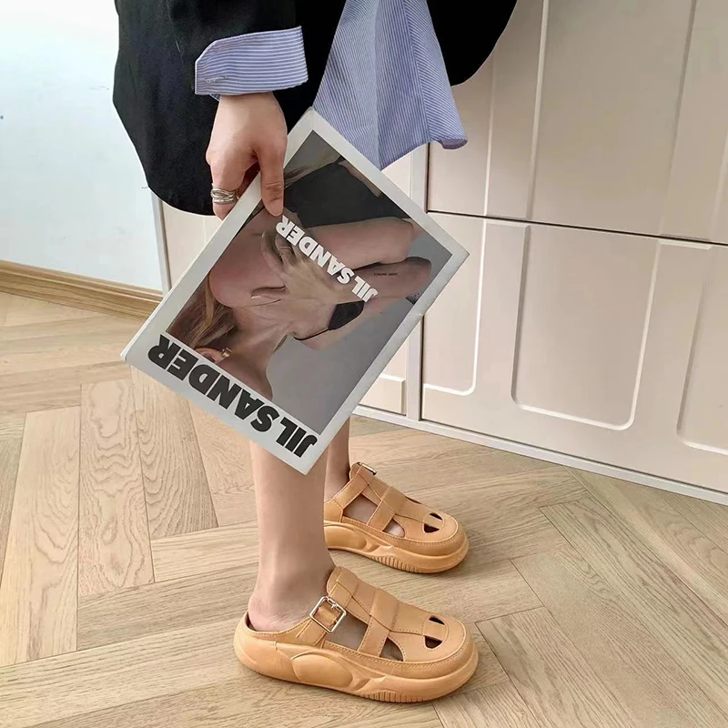 Retro Mode Casual Ronde Neus Holle Non-Slip Handige Sandalen Voor Dames