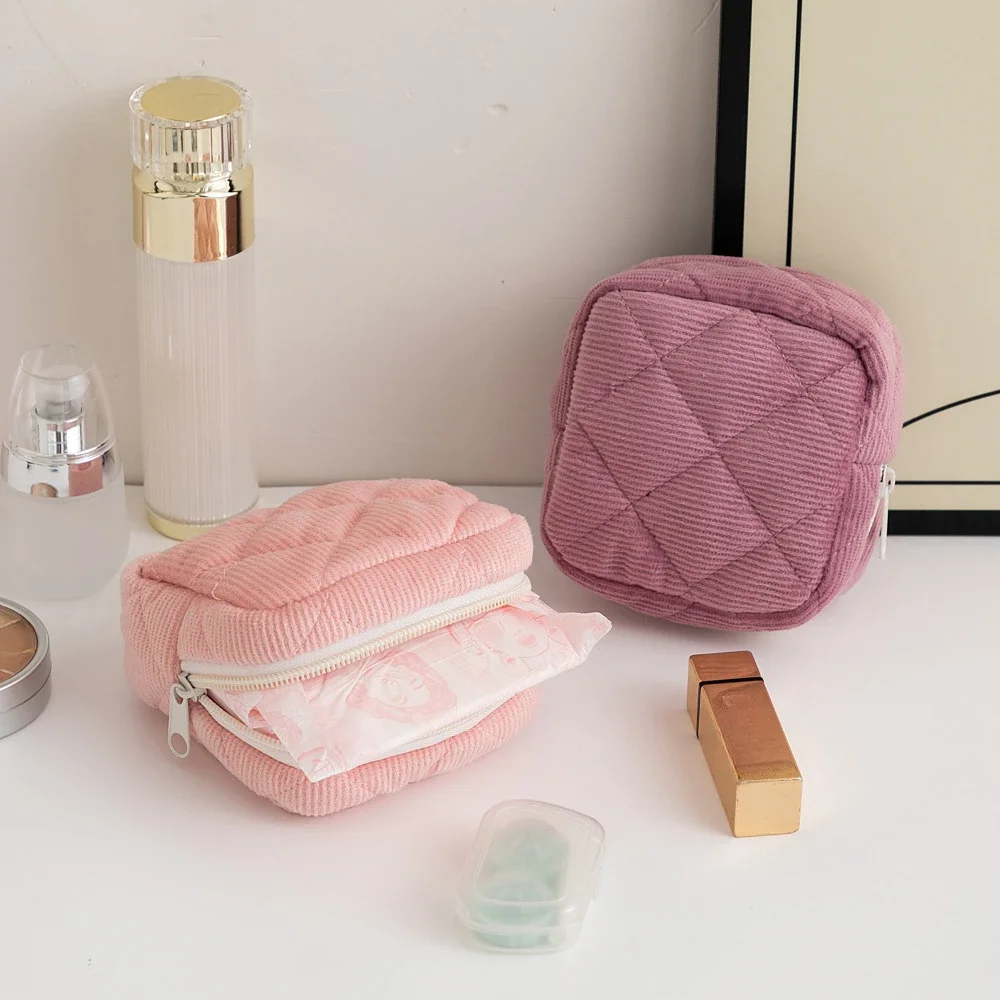 1pc mini quadrado saco de cosméticos feminino portátil fone de ouvido batom guardanapos sanitários bolsa de armazenamento pequenos sacos de maquiagem com zíper