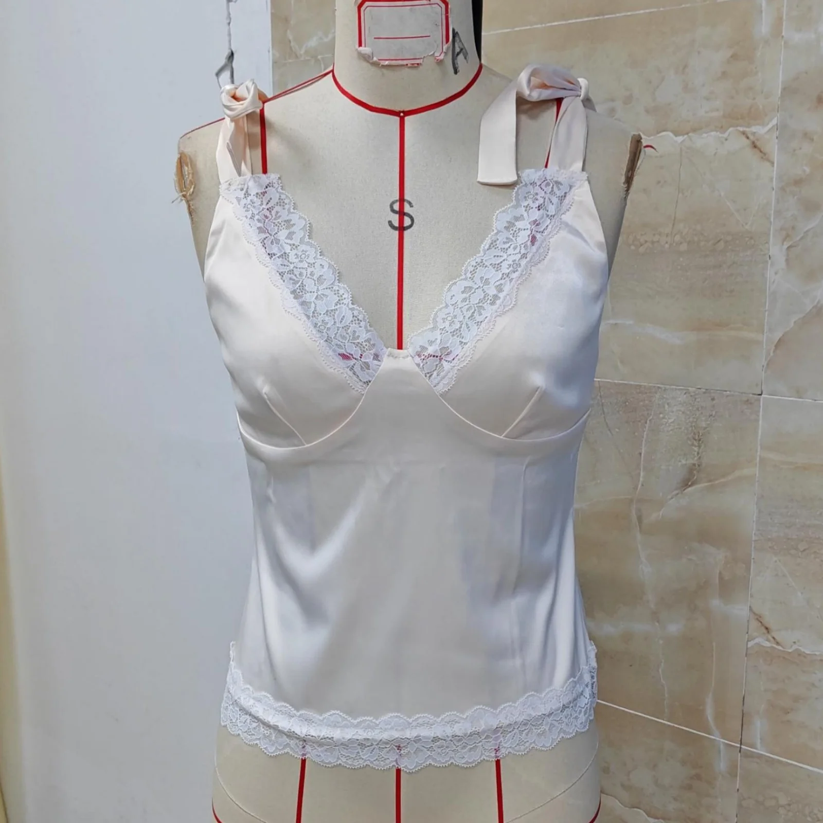 Fashion Satin Deep V Neck Vest Women Summer Solid Color Sleeveless Lace Trim Tie Shoulder Satin Tank Tops