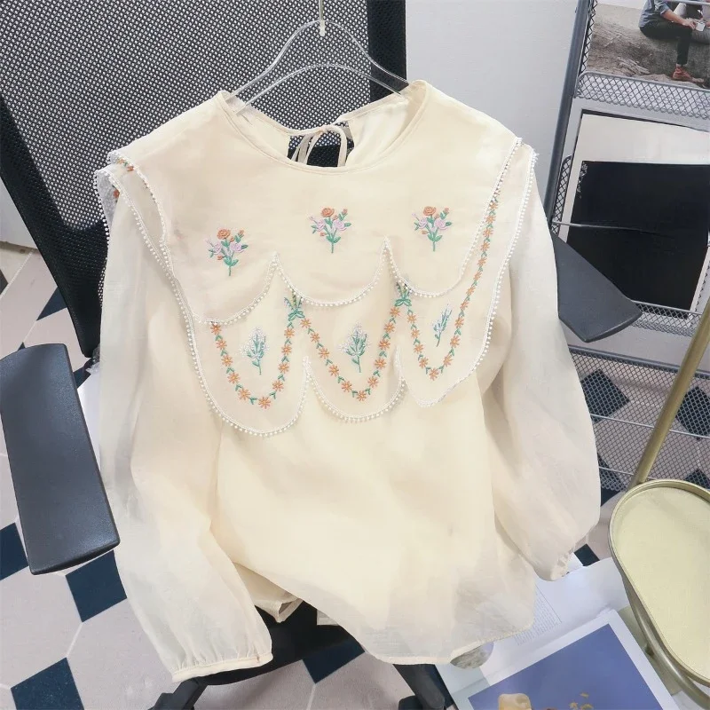 French Design Chic Shirts Peter Pan Collar Flower Embroidery Spring Autumn Blouses Casual Loose All Match Women\'s Clothing 2023