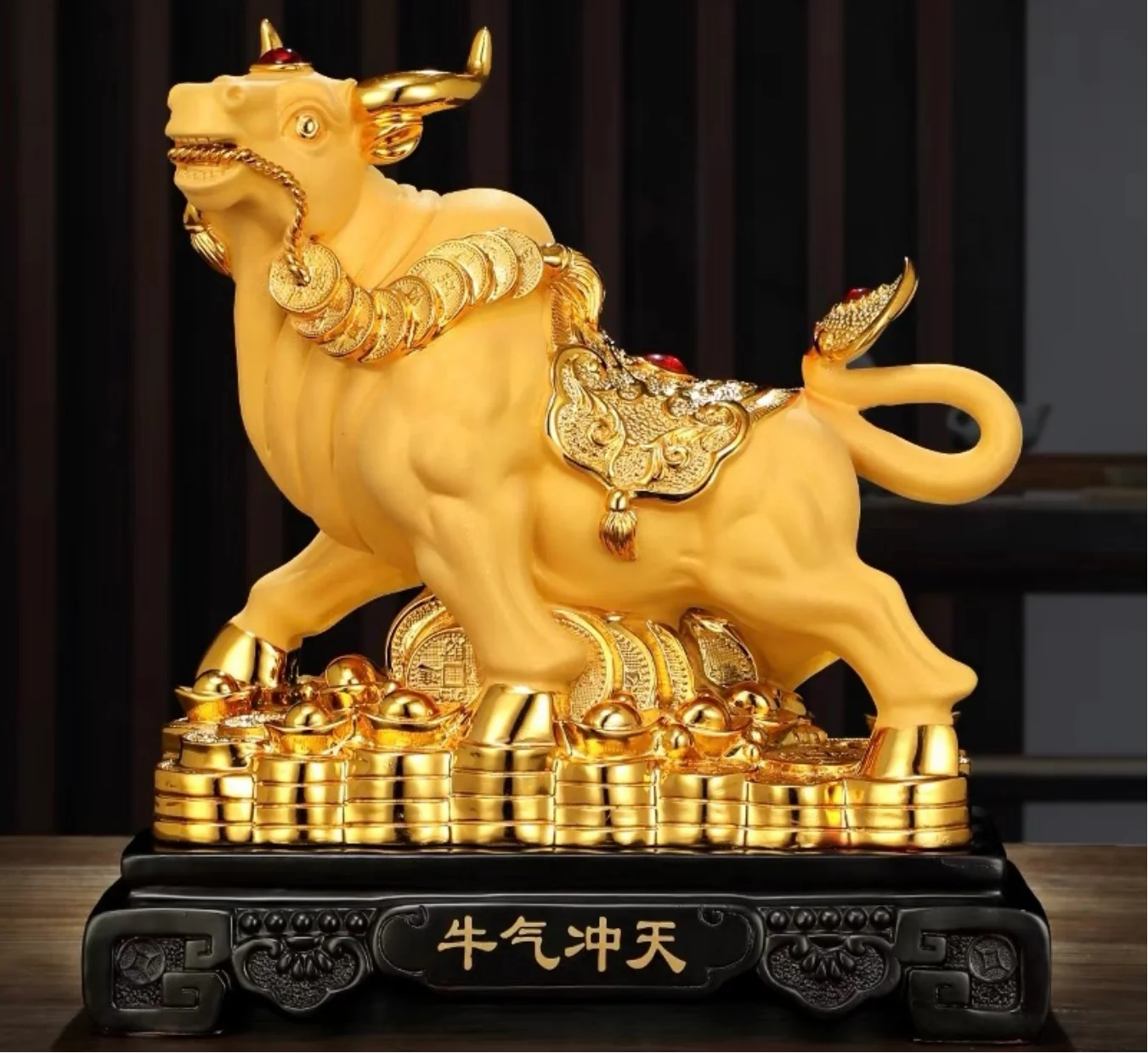 a*-Vintage Resin Wall Street Bull Statue on Wooden Base Powerful Prosperity Sculpture for Home Eco-Friendly Hand-painted.