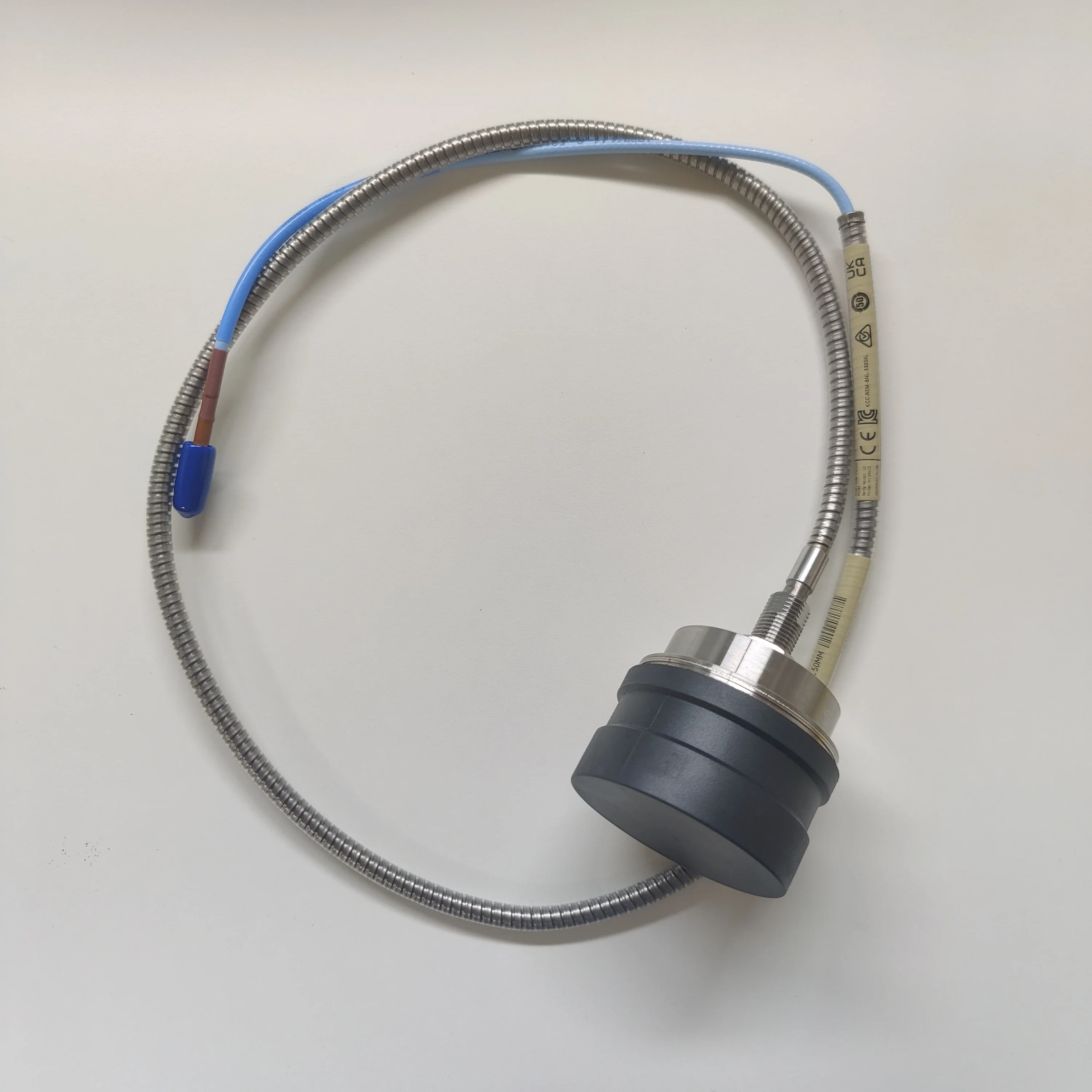 متوفر في المخزون بنتلي نيفادا 3300XL 50 مم مستشعر قصير المدى 330876-01-10-01-00 مسبار القرب التوسع التفاضلي (DE) #5