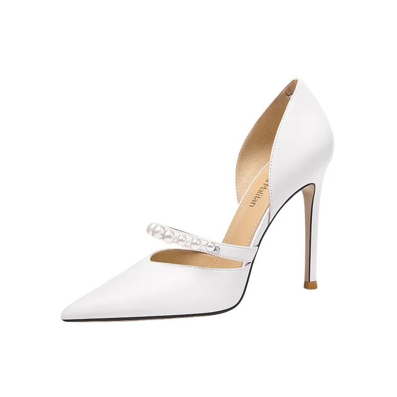 

Summer pointed toe hollow pearl belt square heel flat wedding shoes thin high heel banquet large size small size women's sandals