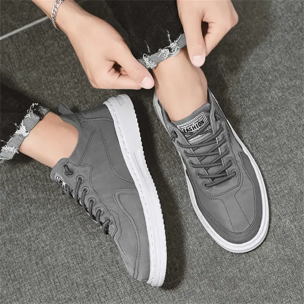 Flat Sole Round Nose Shows For Men Sports Casual 45 Size Shoes For Men Sneakers For Kids Boys High End Luxury Luxe