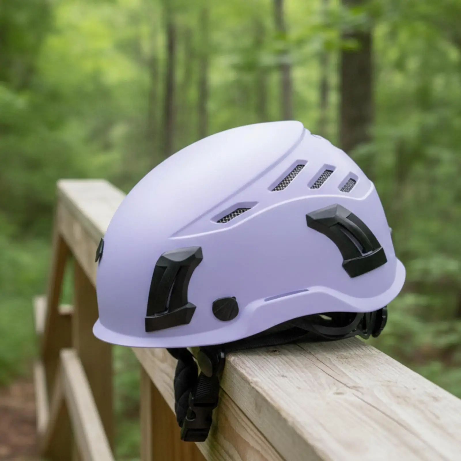Outdoor Safety Headgear Impact Resistant Climbing Helmet Ventilated Mountaineering Helmet for Vertical Climbing and Caving
