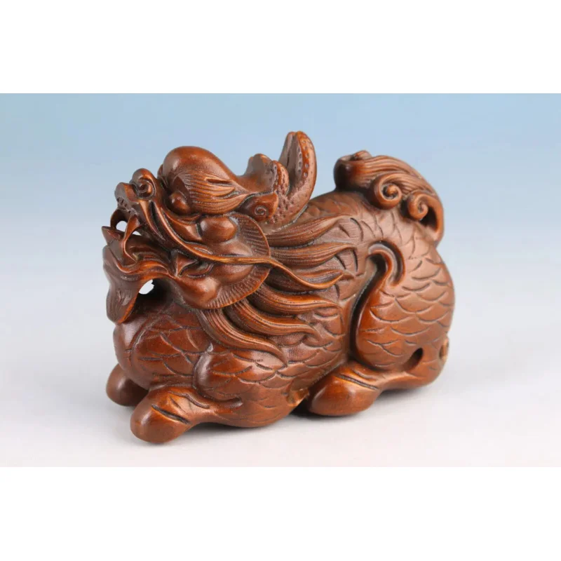 lovely Japanese boxwood hand carved dragon hand piece statue netsuke collect