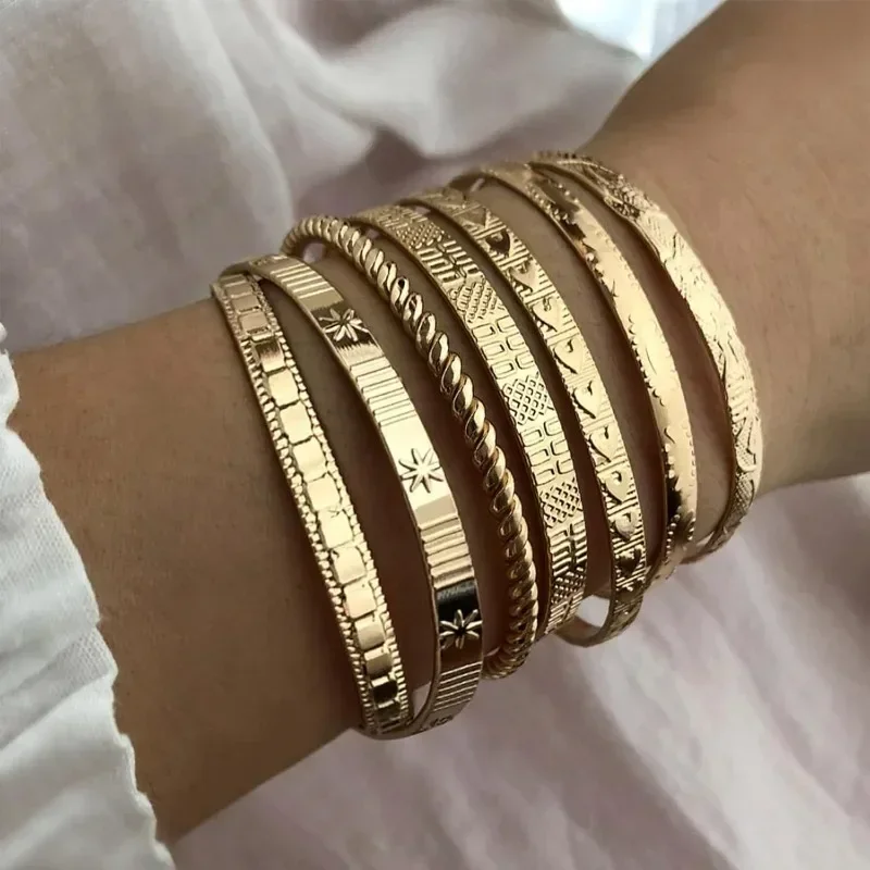 7pcs Golden Bracelets for Women, Silvery Bracelet Clothing Jewelry Fashion Disco Bracelet Golden Bracelet