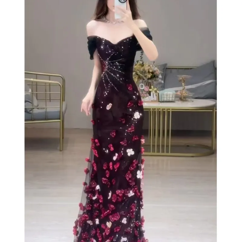 One-shoulder Toasting new fishtail Burgundy banquet host dress