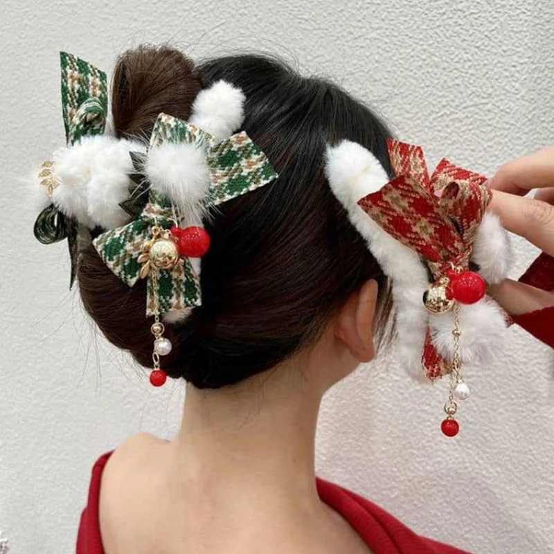 Pinzas para el pelo con lazo de felpa de Navidad para mujeres y niñas, horquilla con borla de campana bonita, accesorios para el pelo para fiesta de año nuevo, decoración de moda