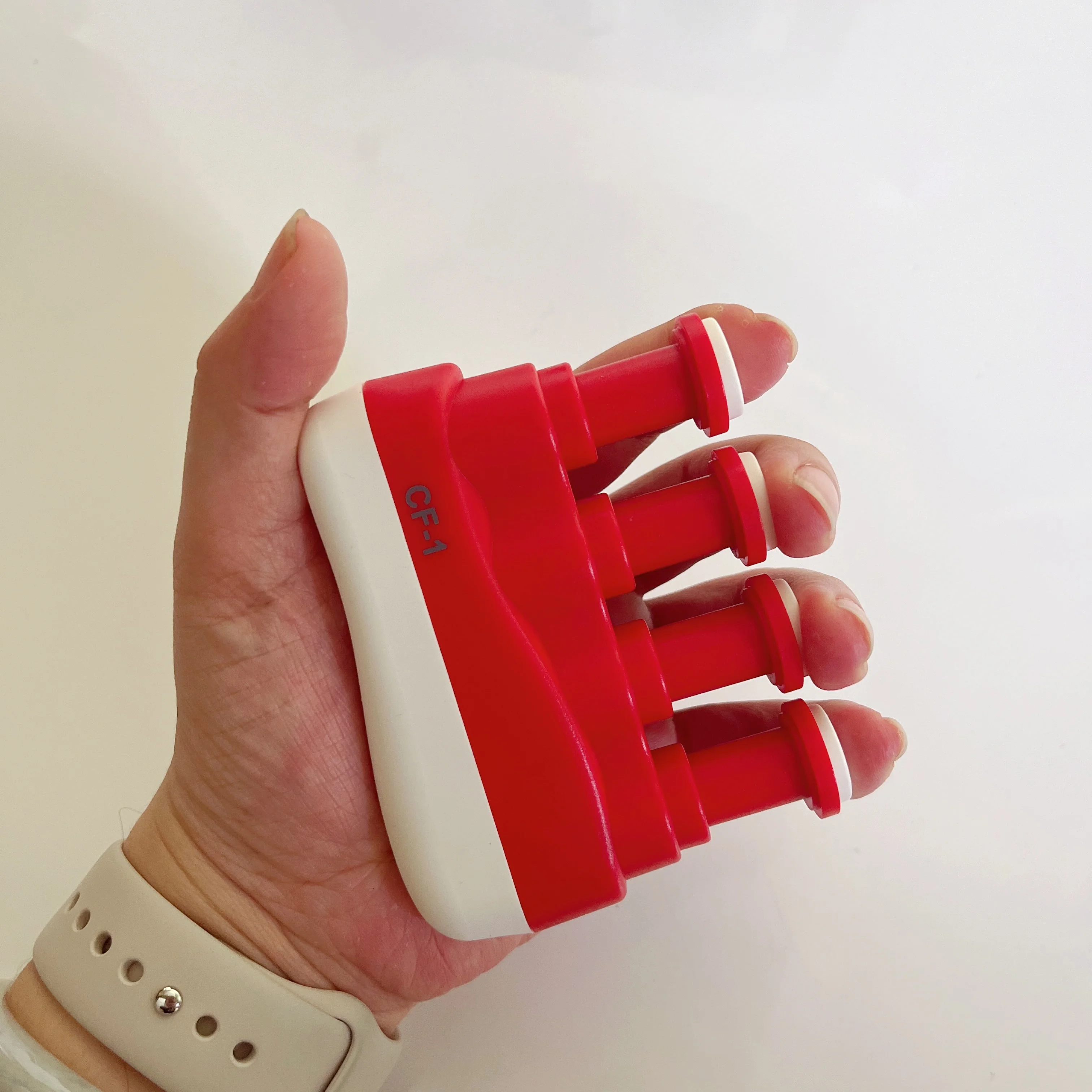 Universal Finger Exerciser  Finger Strength Trainer for Guitar Piano Hand Correction Tools