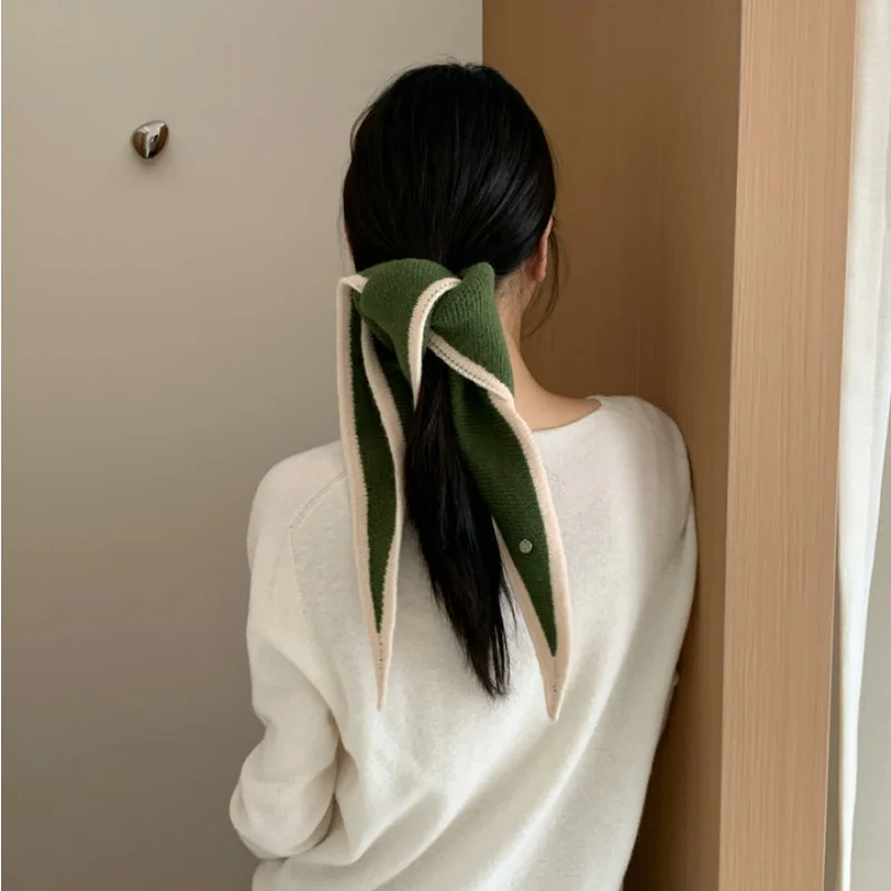 2025 koreanische Mode Farbe blockiert Dreieck Schal Schal frauen Winter Warme Alle Wolle Gestrickte Schal Schal Kreuz Hals