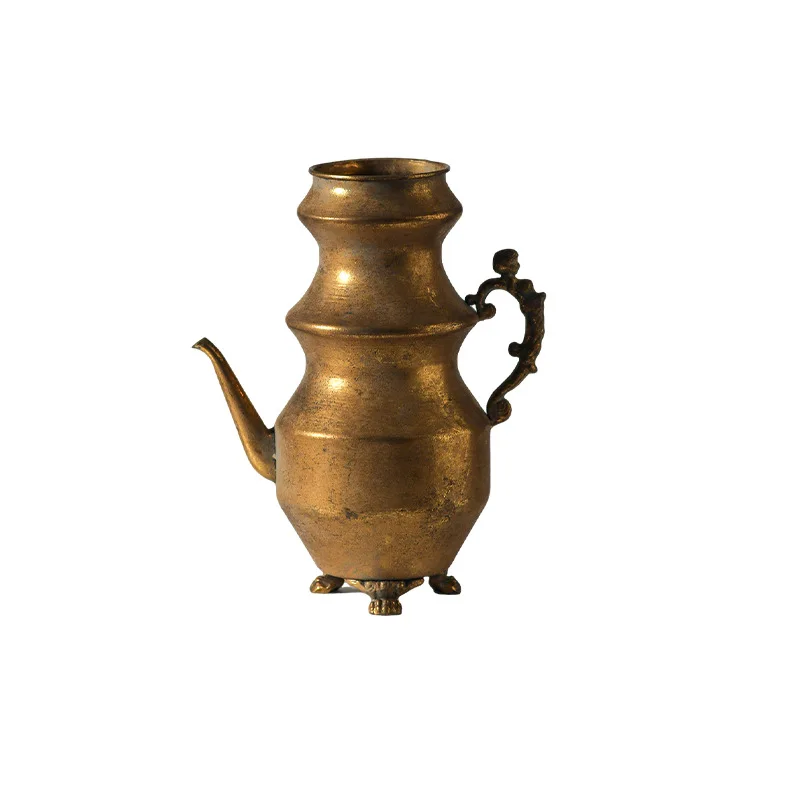 

Medieval style metal desktop vase, personalized creative kettle shape flower ware