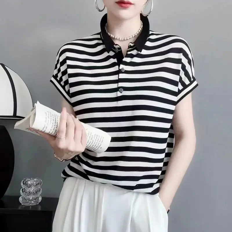 Polo Neck Shirt for Women Striped Baggy Button Woman T Korean Clothing Pulovers High Quality Polyester Fashion 2024 with Collar