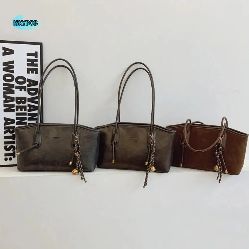 

with Pendants PU Leather Shoulder Bag Large Capacity Hobo Bag Retro PU Underarm Bag French Style Handbag Armpit Bag Office Work