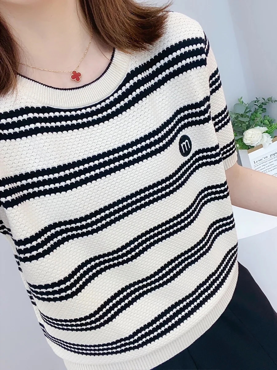 

Женская повседневная трикотажная футболка больших размеров с круглым вырезом из ледяного шелка, с коротким рукавом, в полоску, модная, на все сезоны, китайский бренд