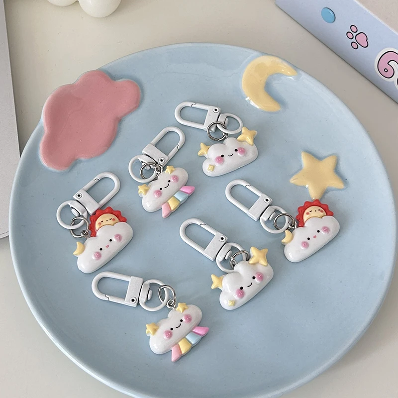 Kawaii Cloud Keychain Cute Cartoon Resin Keyring Car Key Holder School Bag Pendant Backpack Hanging Decoration Lovely Gifts