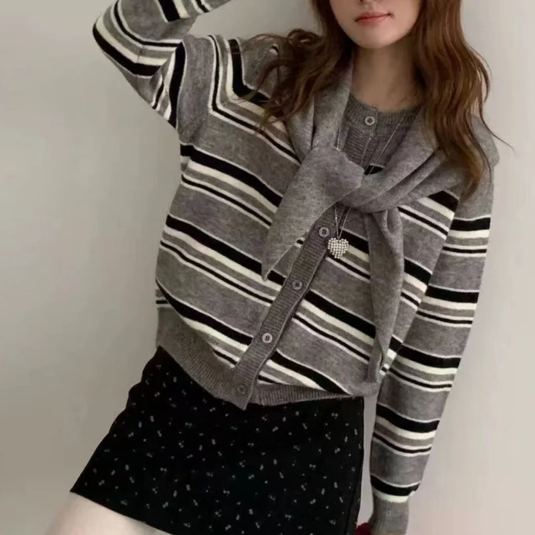 

Women's Chic Retro Striped Color Blo round Ne Sweater Casual Sle plus Size Outerwear Top Faionable And Slimming