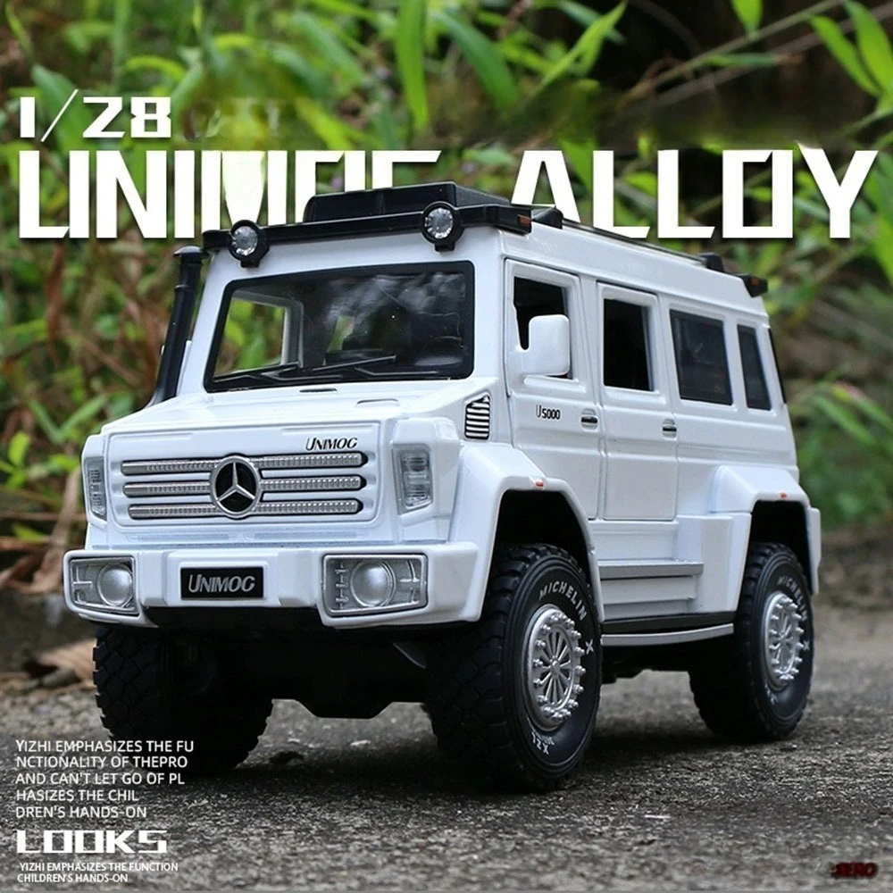 1:28 UNIMOG U5000 SUV X-Class 6X6 Giocattolo Modello di Auto Pressofuso In Lega di Veicoli Porte Aperta Suono Luce Tirare Indietro Oggetti Da Collezione Decorazione