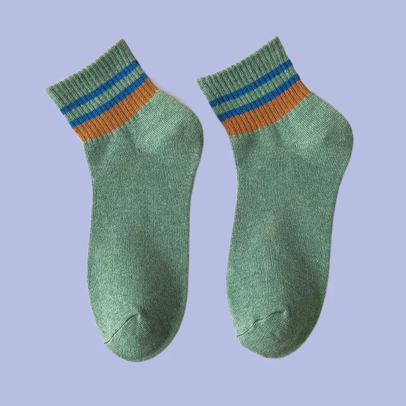 Chaussettes en coton à tube moyen pour hommes, chaussettes décontractées rayées, style universitaire, chaussettes de sport rétro, automne et hiver, 5/10 paires