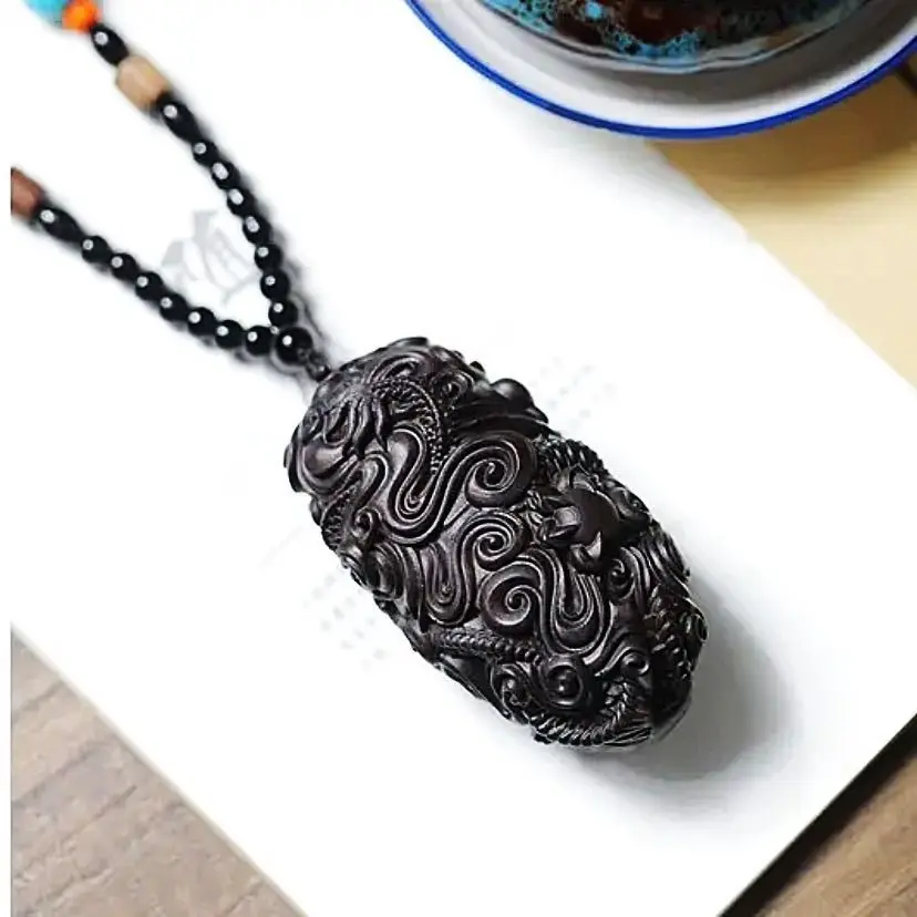 Dalagan Incense Carved Guan Gong Head Handle Piece Solid Wood Pendant Guan Yu Wu God of Wealth Pendant Car Pendant Plate Play