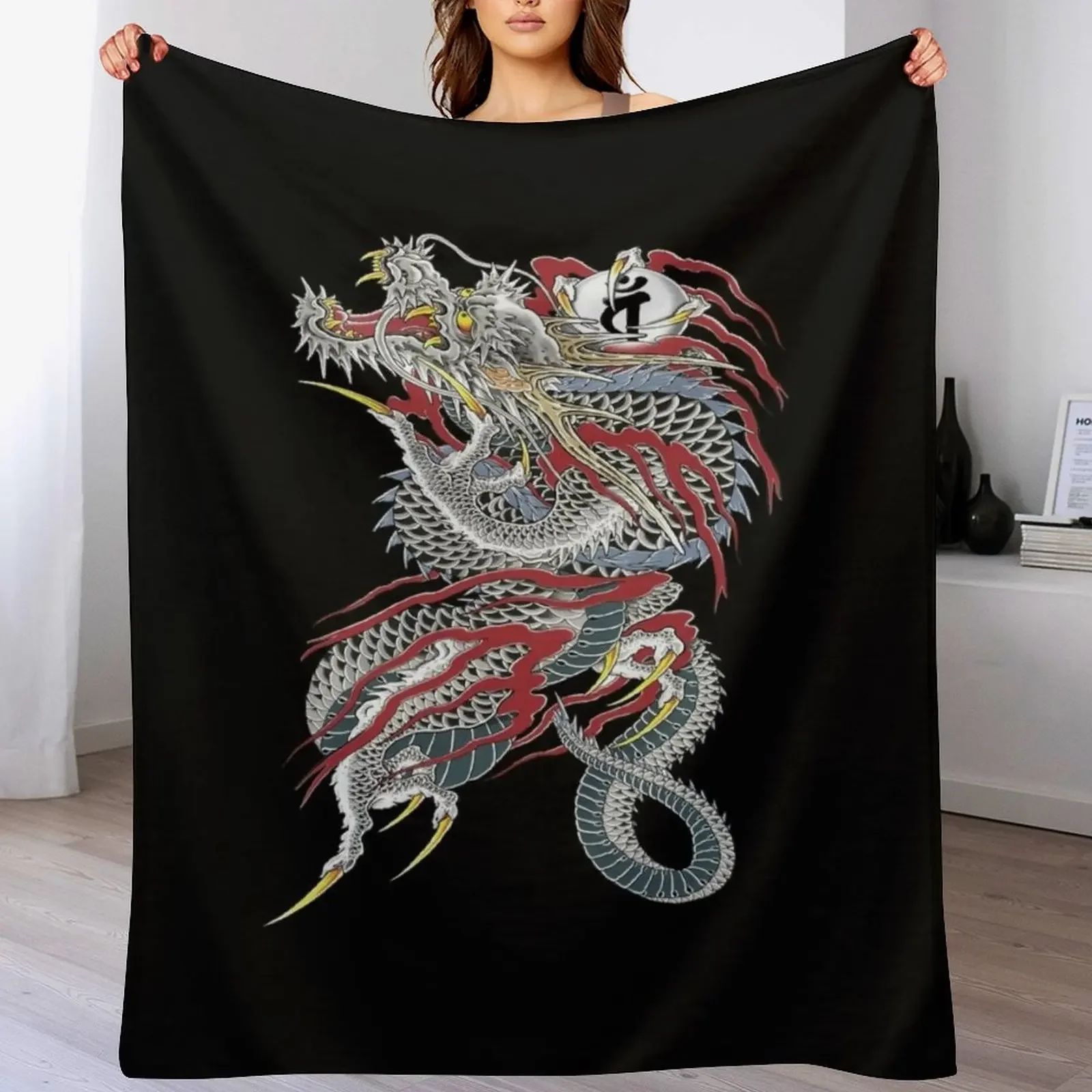 

Kiryu Kazuma - Dragon of Dojima (Yakuza) Throw Blanket No Pilling Soft Warm Blanket for Bed