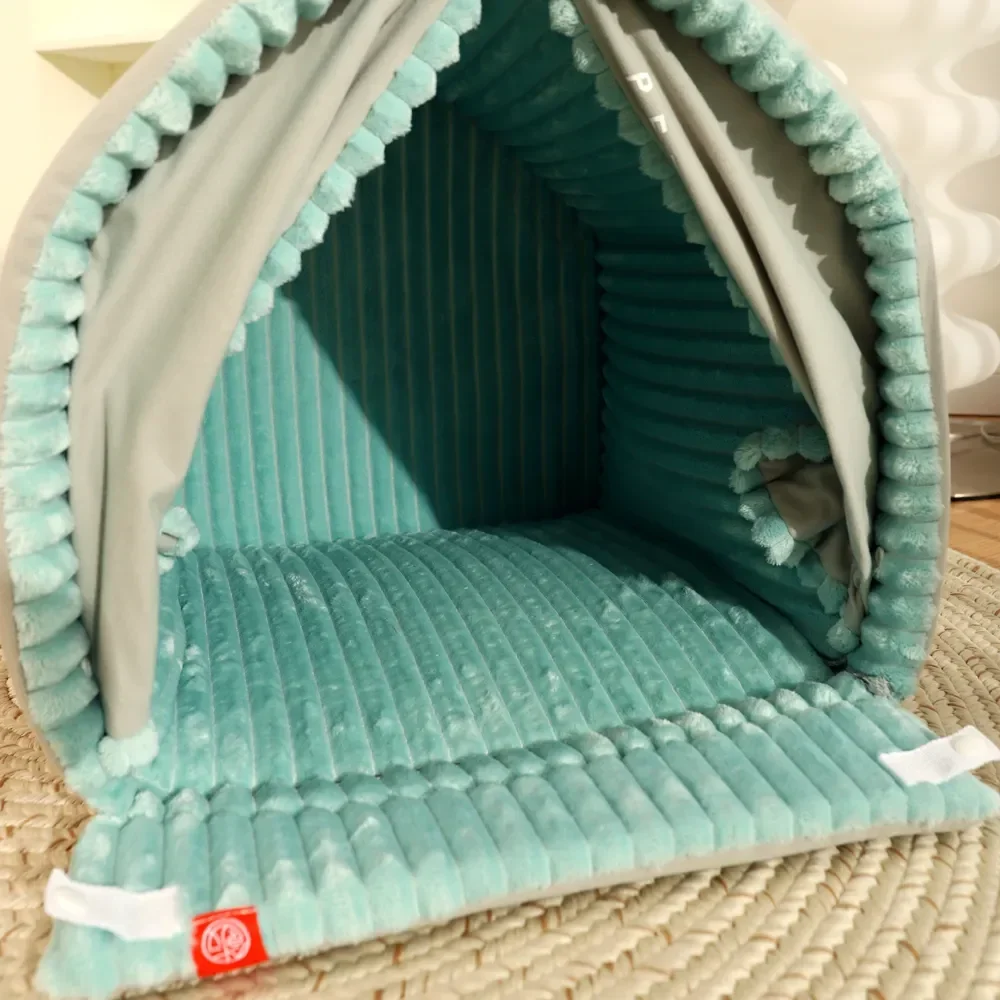 Closed Dog House with Door Curtain Winter Windproof Nest for Dogs Cats Outdoor Portable Cat Tent Dog Villa Sleep Kennel Cat Mat