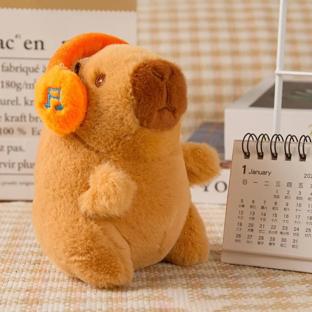 Porte-clés de poupée Capybara en peluche polyvalent, multicolore, portant des écouteurs, pendentif Capybara, sac de jouet
