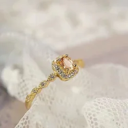 Huitan Temperament Lady Finger Rings with Oval Orange Cubic Zirconia Wedding Engagement New Trendy Eternity Women Jewelry Party