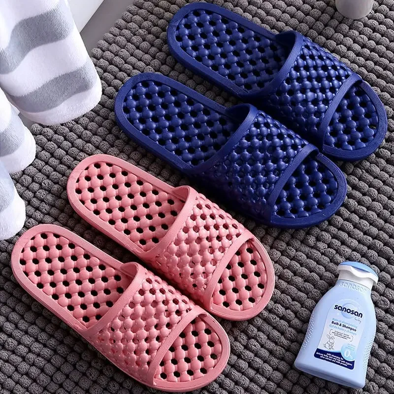 

Men's Summer Non-Slip Bathroom Flip Flops Indoor Bath Slippers Comfortable Soft Family Home Flat Shoes Hotel Sandals