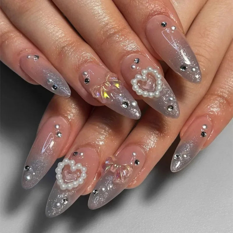 

24pcs/set Glittery Almonds Crimped Nails with Crystal Bow Full Coverage Acrylic False Nails with Heart-shaped Pearl Decoration