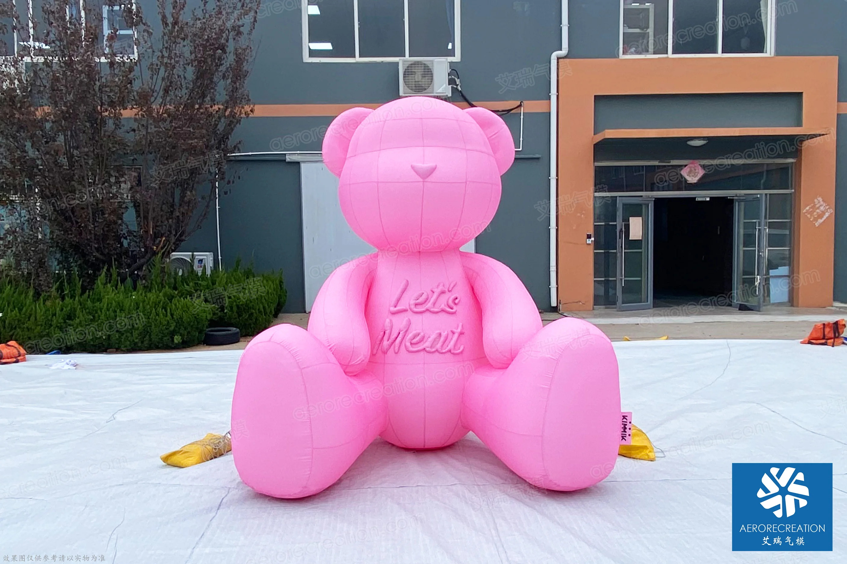 Aviation out-of-home advertising inflatable pink giant airtight inflatable cartoon bear inflatable custom mascot