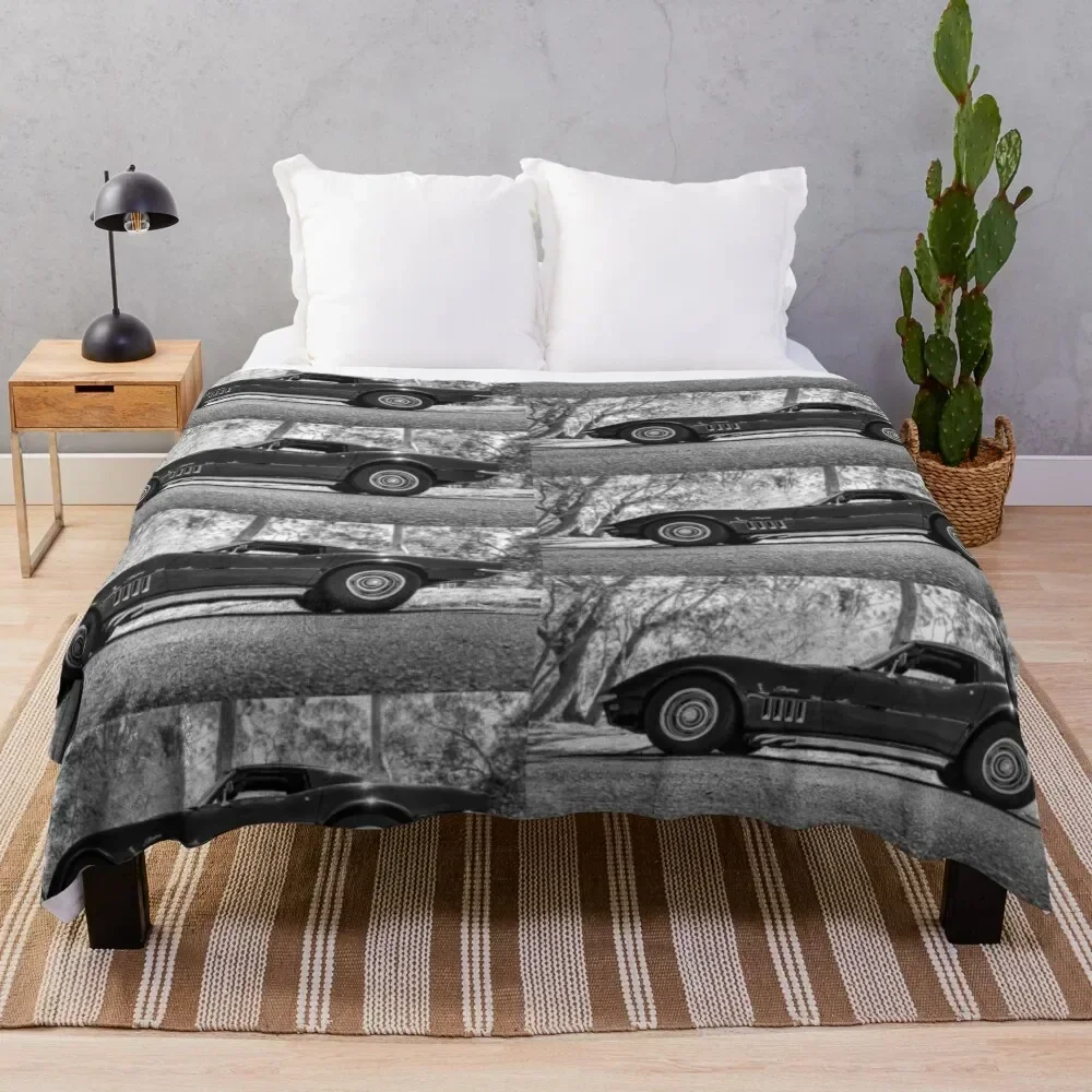 

Vette in the Forest Throw Blanket Long Lasting Soft Plush Blanket for Daily Use