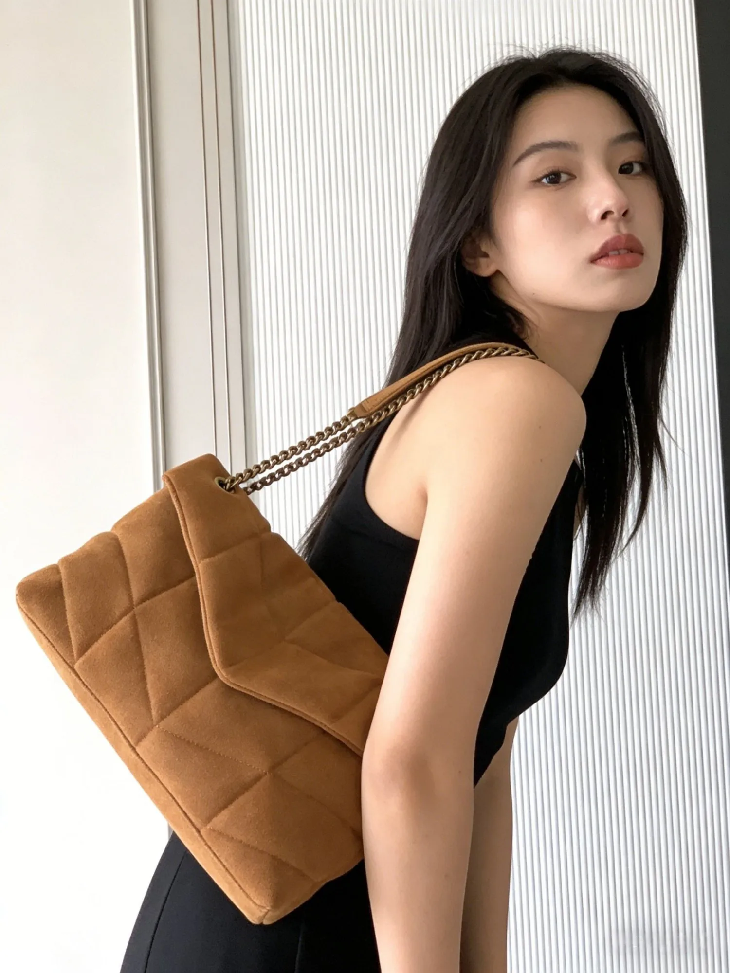 

Модная коричневая сумка-шоппер с эффектом пузырьков, легкая женская сумка из плюшевой кожи, повседневная сумка для выходных, для ежедневного использования.